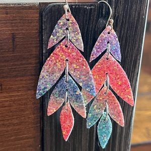 HANDMADE Gorgeous Dangle Glitter earrings!!